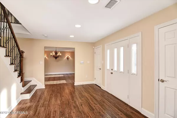 Marlboro, NJ 07746,432 Union Hill Road