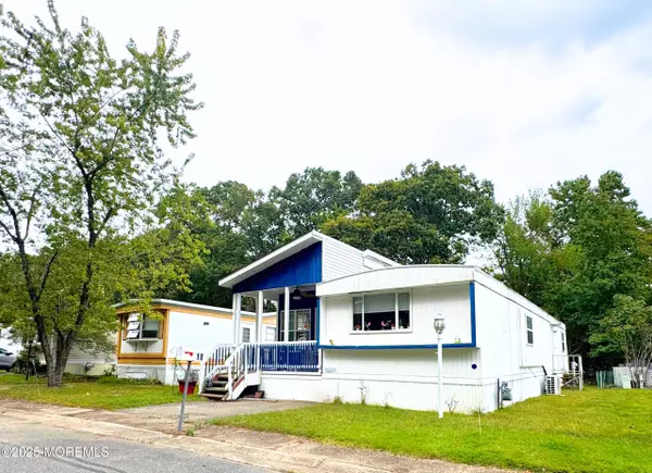 Jackson, NJ 08527,18 Alexander Avenue