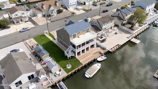 Bayville, NJ 08721,234 Teakwood Drive