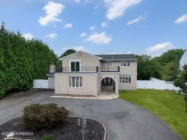Toms River, NJ 08753,1004 Sheila Drive