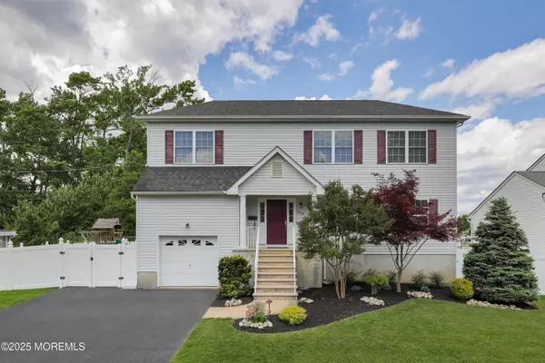 270 Greenwood Drive, Keyport, NJ 07735