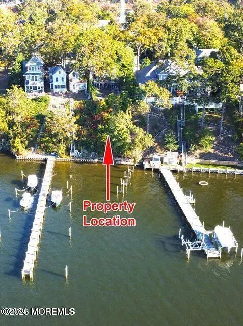 Island Heights, NJ 08732,130 Camp Meeting Avenue