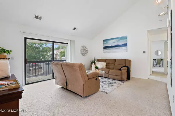 Parlin, NJ 08859,3015 Lighthouse Lane #3015