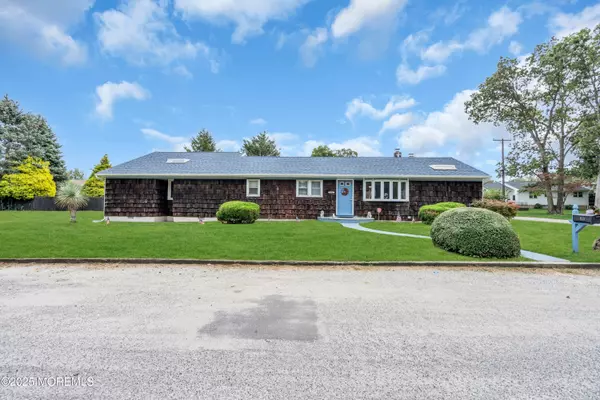 Beachwood, NJ 08722,453 Leeward Avenue