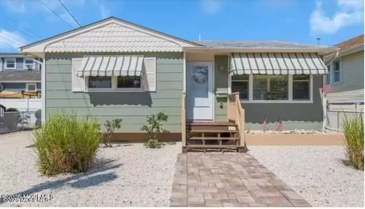 138 10th Avenue #2, Seaside Park, NJ 08752