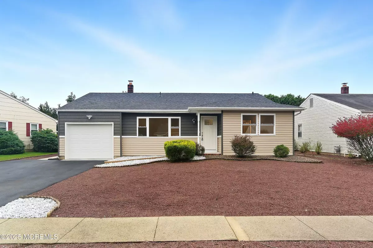 Toms River, NJ 08757,119 Castleton Drive