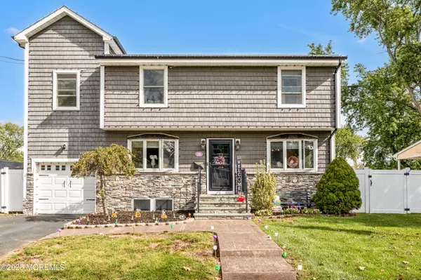 Hazlet, NJ 07730,28 Lafayette Drive
