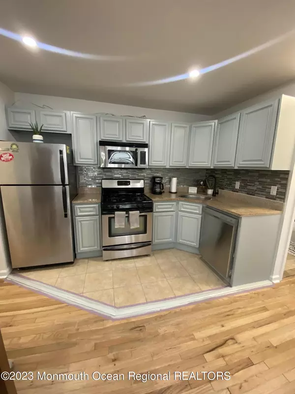 Asbury Park, NJ 07712,311 4th Avenue #202