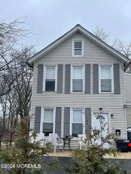 642 Holmdel Road, Hazlet, NJ 07730