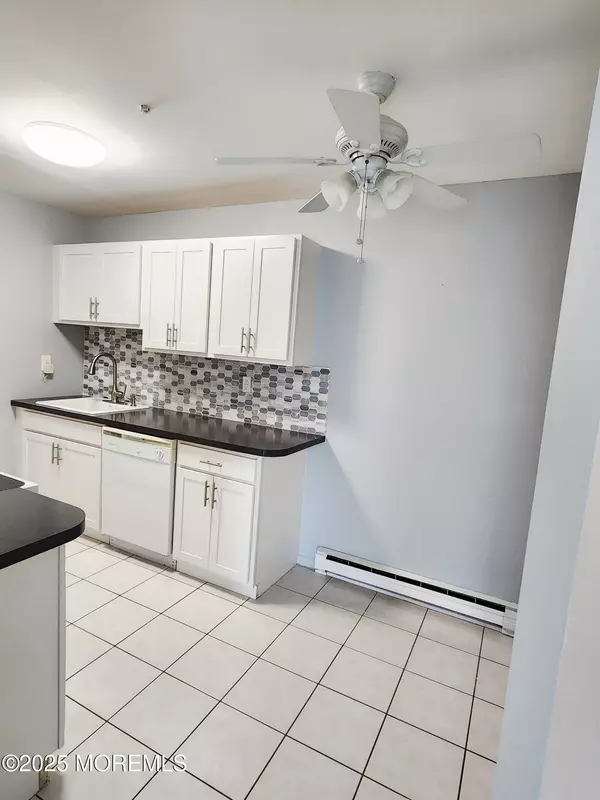 Manalapan, NJ 07726,78 Overlook Way #C