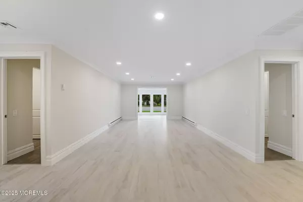 Monroe, NJ 08831,172 Warren Road #172A