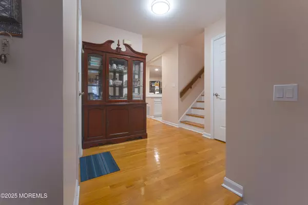 Matawan, NJ 07747,181 Heywood Court