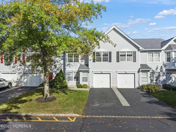 Freehold, NJ 07728,54 Pickett Place