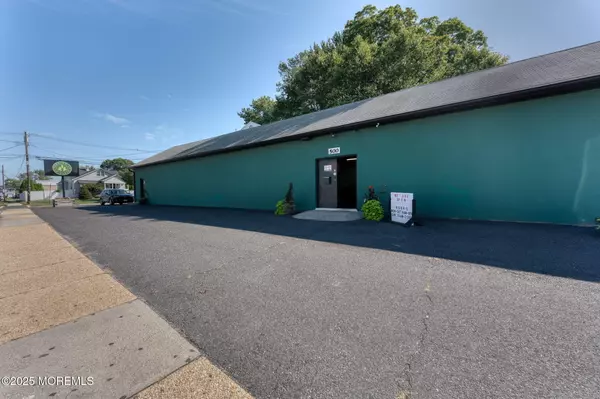 500 State Route 35, Neptune Township, NJ 07753