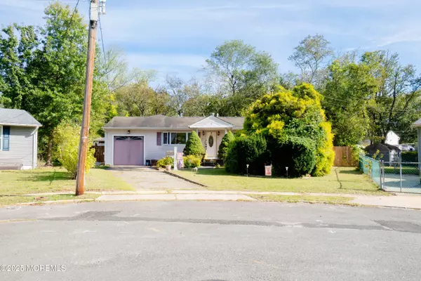 Manchester, NJ 08759,6 Harold Place