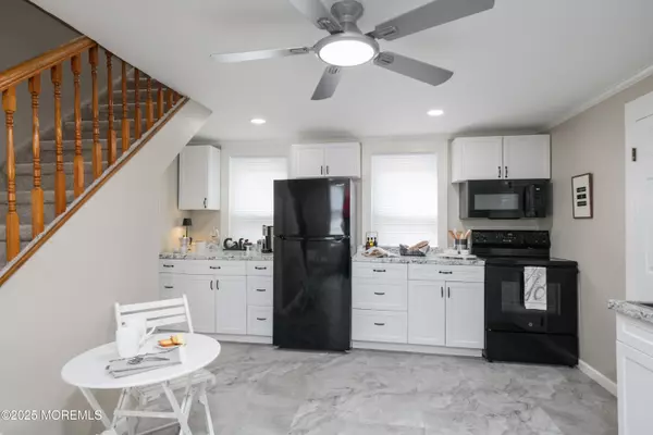 Hazlet, NJ 07734,127 Sixth Street