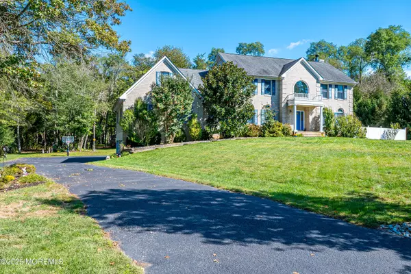 Monroe, NJ 08831,29 N Disbrow Hill Road
