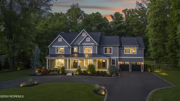 82 Sunnybank Drive, Shrewsbury Boro, NJ 07702