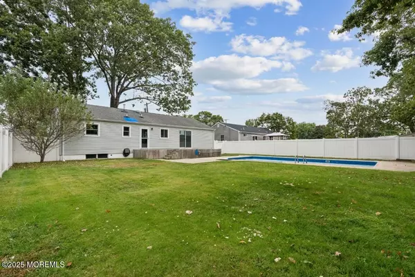 Brick, NJ 08724,203 Lorraine Place
