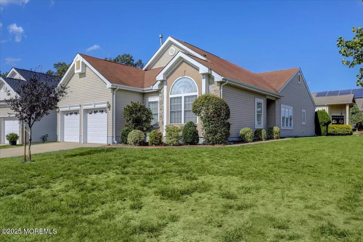 Jackson, NJ 08527,53 Pine Valley Road