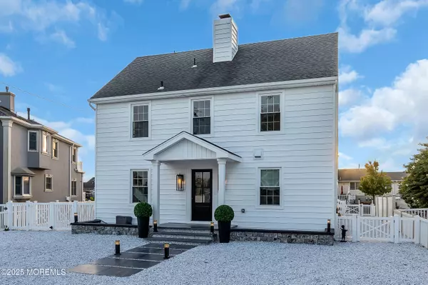 Toms River, NJ 08753,39 Woodhaven Road