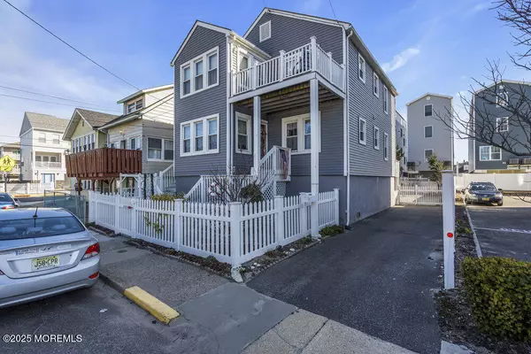 Seaside Heights, NJ 08751,305 Hamilton Avenue