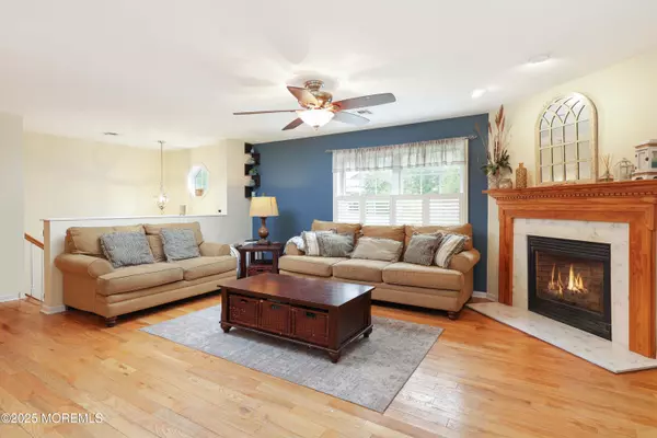 Jackson, NJ 08527,32 Oakland Drive