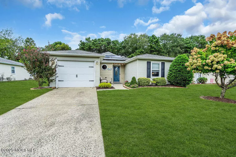 16 Thames Place, Brick, NJ 08723