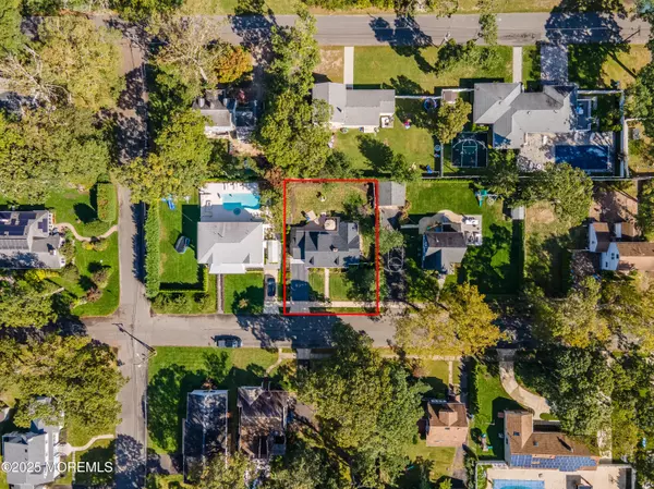 Oakhurst, NJ 07755,267 Lawrence Avenue