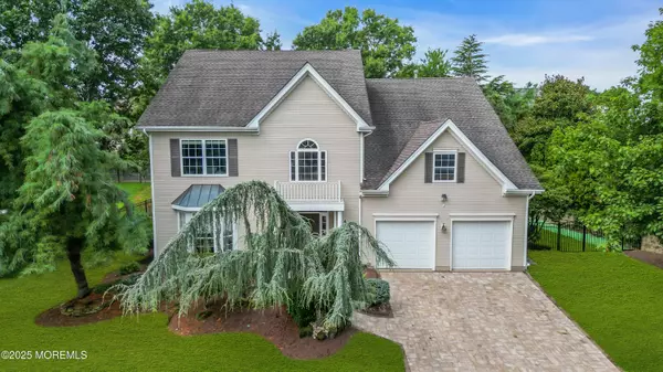 Morganville, NJ 07751,204 Tamarack Court