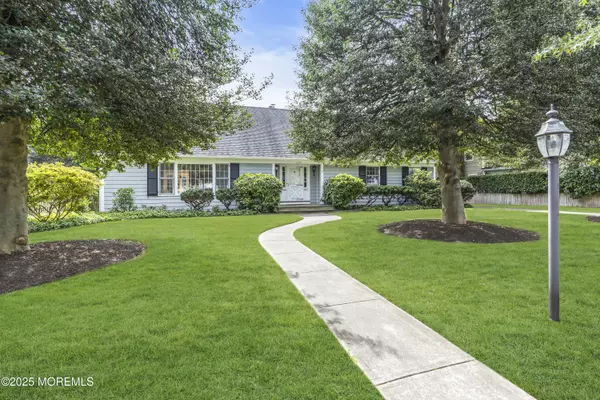 Sea Girt, NJ 08750,314 Chicago Boulevard