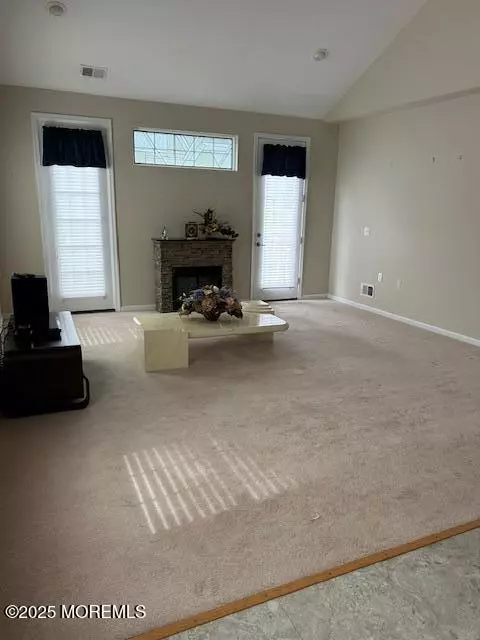 Monroe, NJ 08831,35 Timber Hill Drive