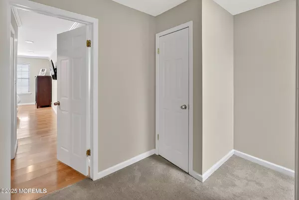 Manalapan, NJ 07726,285 Longwood Drive