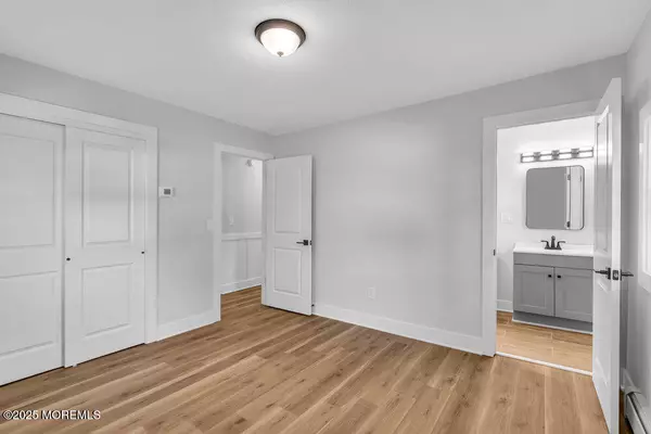 Toms River, NJ 08753,1905 Ravenwood Drive