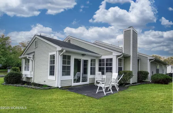 Manchester, NJ 08759,1048 Buckingham Drive #B