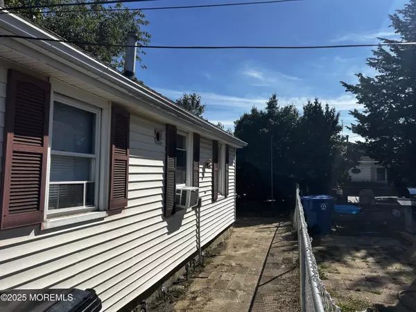 North Middletown, NJ 07748,210 Ocean Avenue