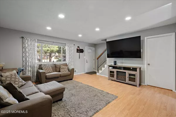 Brick, NJ 08724,550 Labanna Court