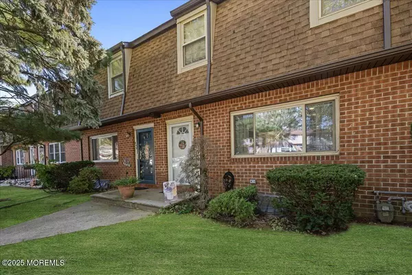 Brick, NJ 08724,550 Labanna Court
