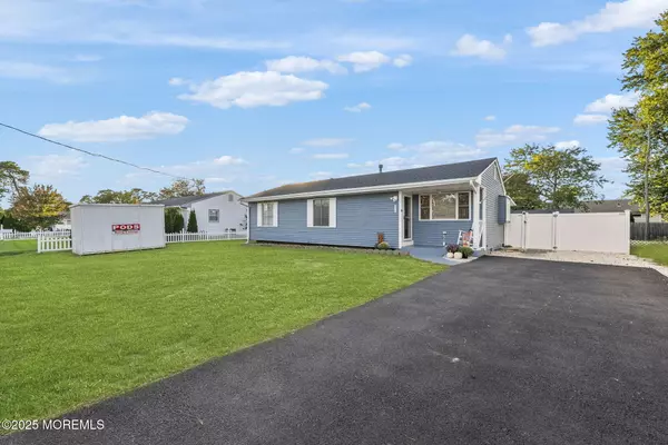 Beachwood, NJ 08722,1228 Pacific Avenue