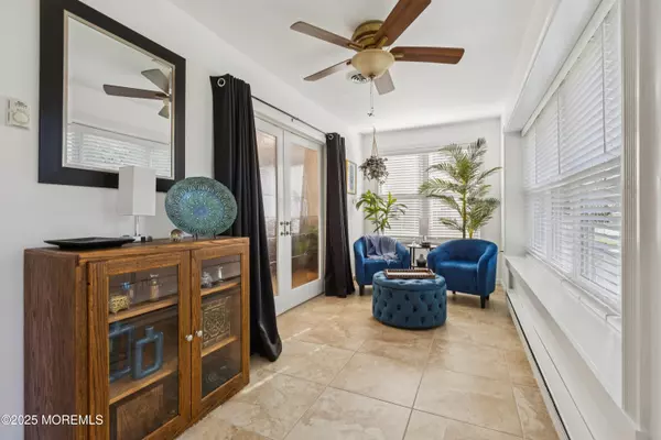 Whiting, NJ 08759,107 Hudson Parkway #B