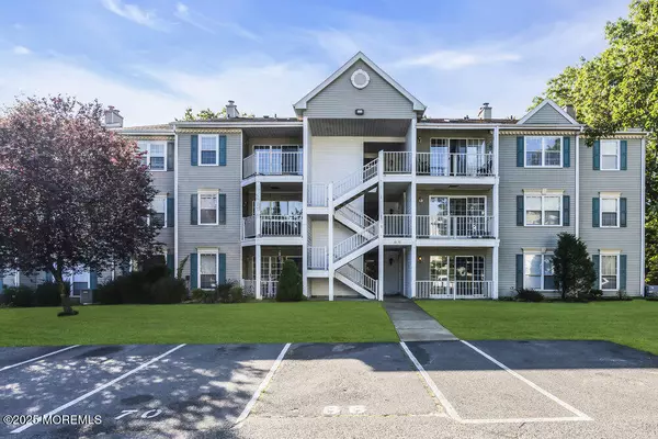 66 Iroquois Drive #24, Galloway, NJ 08205