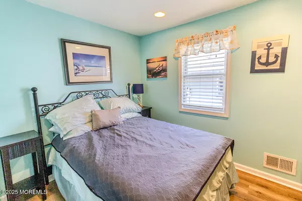 Belmar, NJ 07719,620 Redmond Avenue