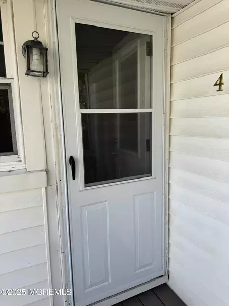 807 Grand Central Avenue, Lavallette, NJ 08735