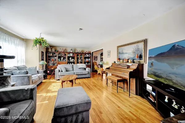 Perrineville, NJ 08535,310 Windcrest Court