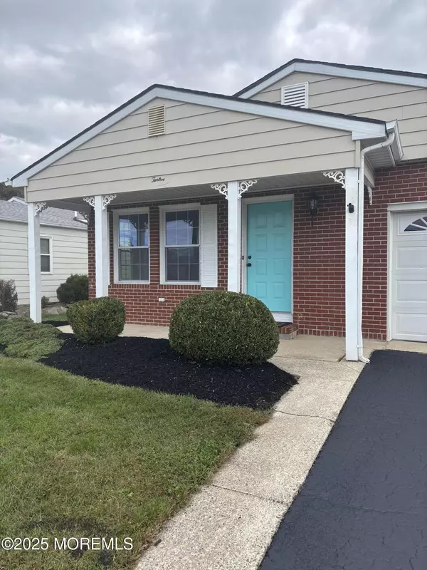 12 Pulaski Boulevard, Toms River, NJ 08757