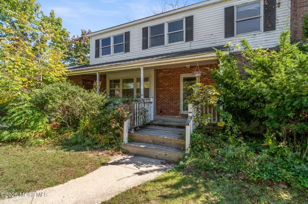 Manahawkin, NJ 08050,25 N Union Street