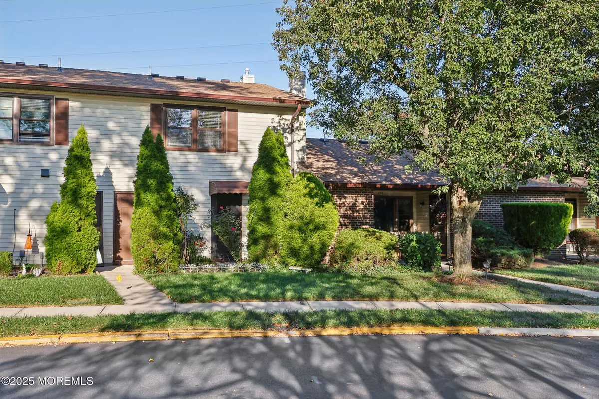 Shrewsbury Twp, NJ 07724,276 Crawford Street