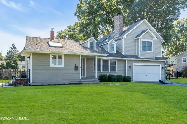 Lincroft, NJ 07738,31 Rosalie Avenue