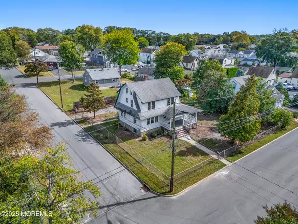 Port Monmouth, NJ 07758,22 Mercer Avenue