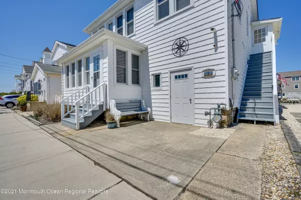 292 N Street #B2, Seaside Park, NJ 08752